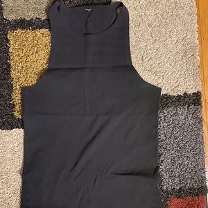 Lululemon high neck tank
